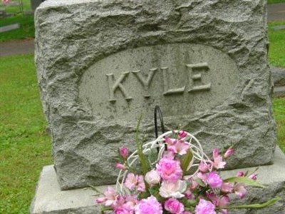 Beatriz M Kyle on Sysoon