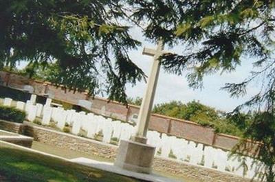 Beauval Communal Cemetery on Sysoon