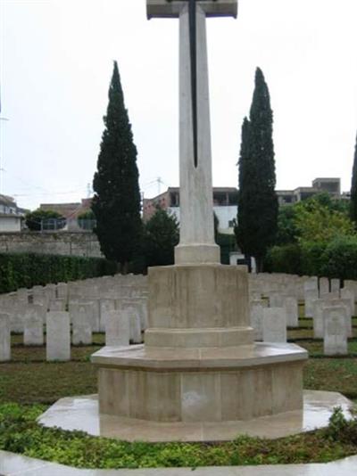 Beja War Cemetery on Sysoon