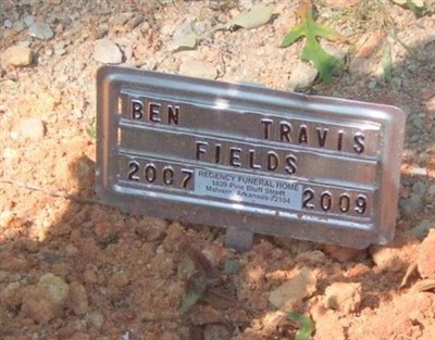 Ben Travis Fields on Sysoon