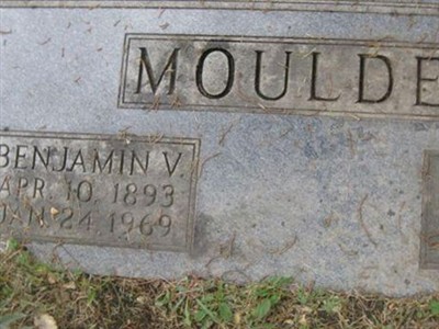 Benjamin V. Moulder on Sysoon