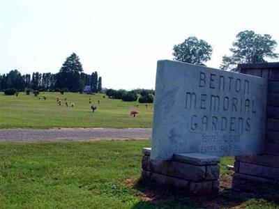 Benton Cemetery on Sysoon