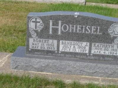 Bernard J "Ben" Hoheisel on Sysoon