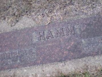 Berniece E Hamm on Sysoon