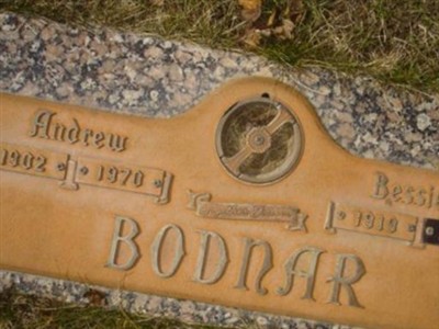 Bessie V Bodnar on Sysoon