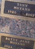 Betty Jane Trader Moyano on Sysoon