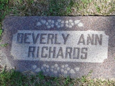 Beverly Ann Richards on Sysoon