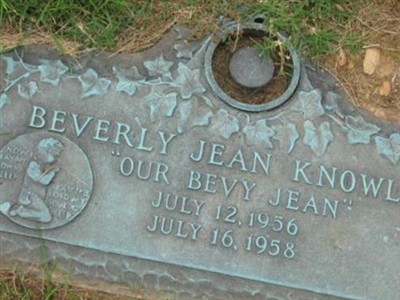 Beverly Jean Knowles on Sysoon