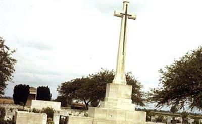 Rue-du-Bois Military Cemetery, Fleurbaix on Sysoon