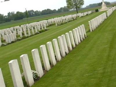 Fins New British Cemetery, Sorel-Le-Grand, Somme on Sysoon