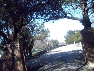 Bryan City Cemetery on Sysoon