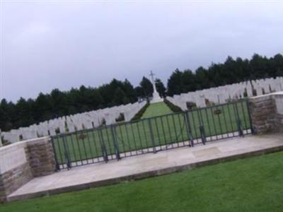 Calais Canadian War Cemetery on Sysoon