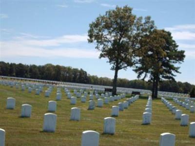 Calverton National Cemetery on Sysoon