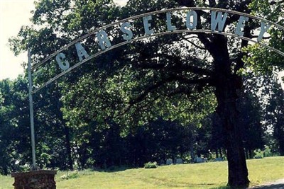 Carselowey Cemetery on Sysoon