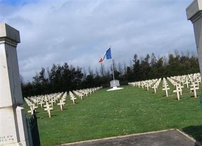 Catenoy French Military Cemetery on Sysoon
