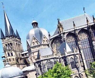 Cathedral of Aachen on Sysoon