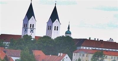 Cathedral of Freising on Sysoon