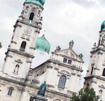 Cathedral of Passau (Dom St. Stephan) on Sysoon