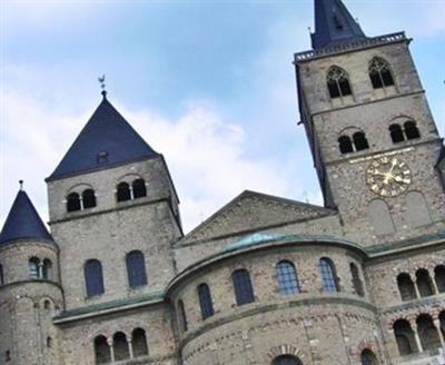 Cathedral of Trier (Hohe Domkirche St. Peter) on Sysoon