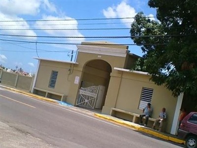 Cementerio Municipal de Juana Diaz on Sysoon