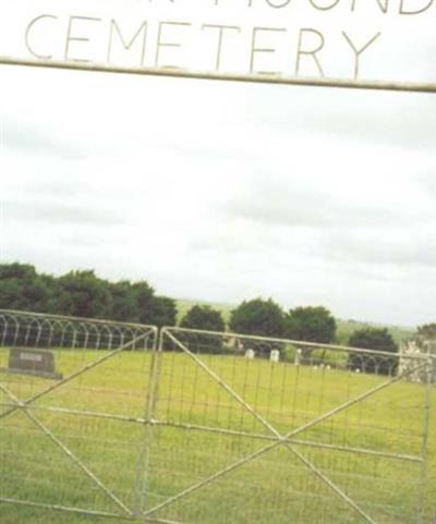 Chalk Mound Cemetery on Sysoon