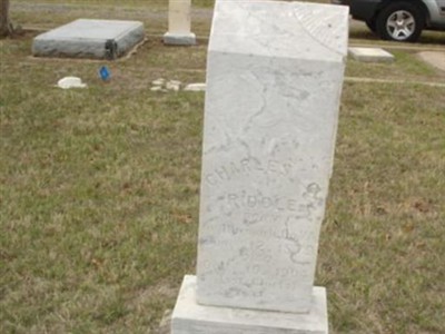 Charles C. Riddle on Sysoon