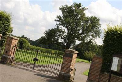 Chorleywood Lawn Cemetery on Sysoon