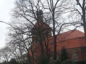 Christianskirche Ottensen on Sysoon