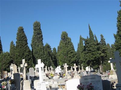 Cimetiere de Caucade on Sysoon