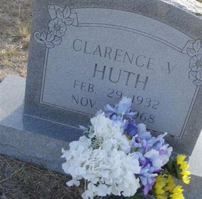 Clarence Vernon Huth on Sysoon
