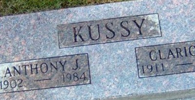 Clarice V Kussy on Sysoon