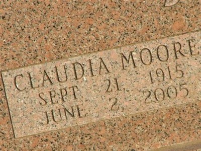 Claudia Moore Earle on Sysoon