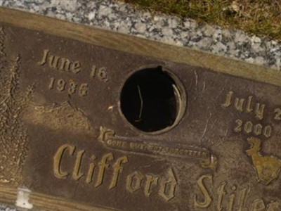Clifford Stiles on Sysoon
