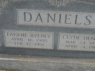Clyde Dennis Daniels on Sysoon