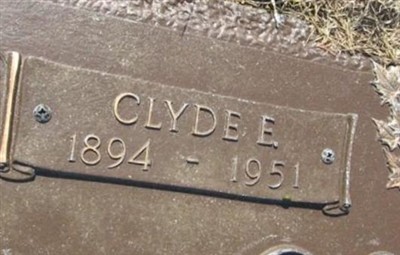 Clyde E Corbin on Sysoon
