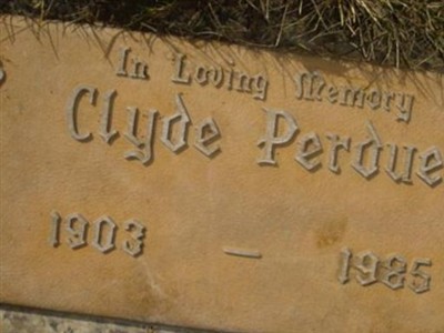 Clyde Perdue on Sysoon