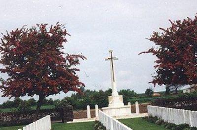 Queant Communal Cemetery British Extension on Sysoon