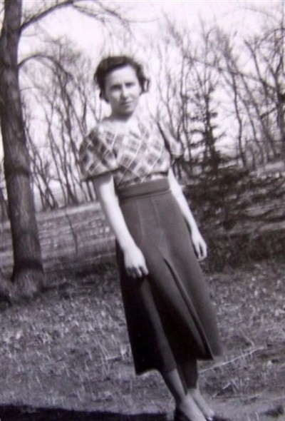 Constance "Connie" Enstad Deehr on Sysoon