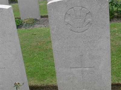 Corporal Arthur Llewellyn Small on Sysoon