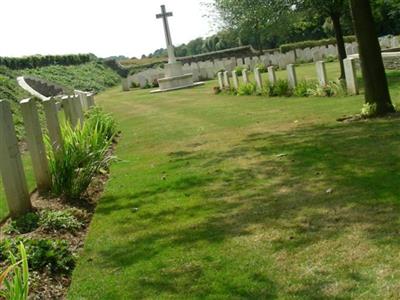 Croisilles Railway Cemetery on Sysoon