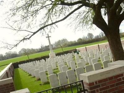 Red Cross Corner Cemetery, Beugny on Sysoon