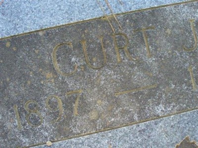 Curt J Dickey on Sysoon
