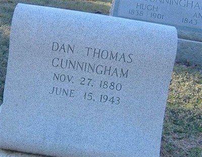 Dan Thomas Cunningham on Sysoon