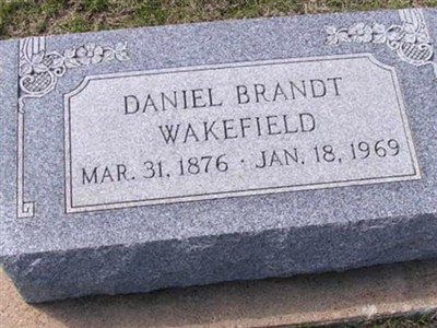 Daniel Brandt Wakefield on Sysoon