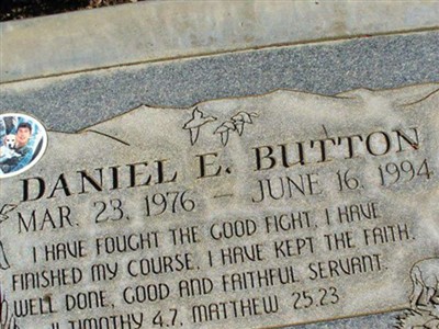 Daniel Erin Button on Sysoon