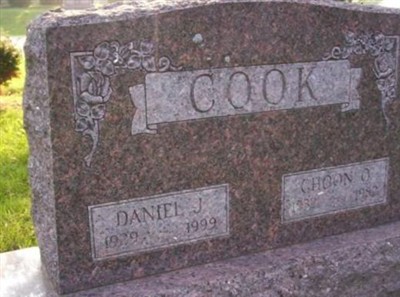 Daniel J. Cook on Sysoon