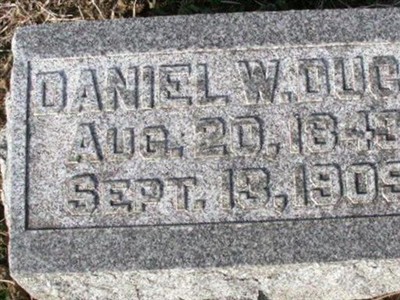 Daniel W Duck on Sysoon
