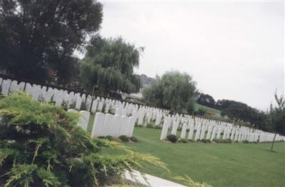 Dartmoor Cemetery, Bécordel-Bécourt on Sysoon