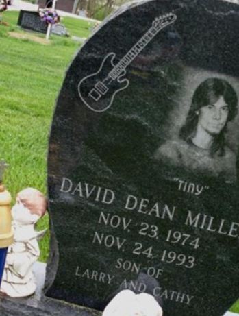 David Dean Miller on Sysoon