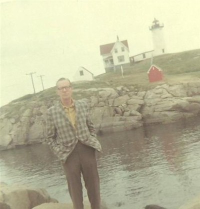 David E Olson on Sysoon